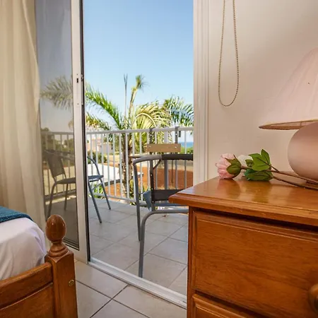 Kangaroo Villa *