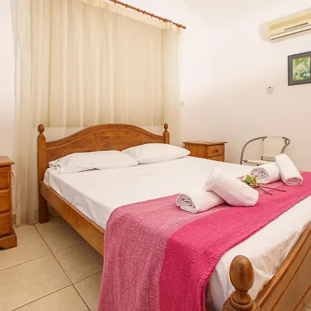 Villa Kangaroo Protaras