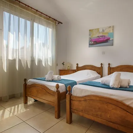 Villa Kangaroo Protaras